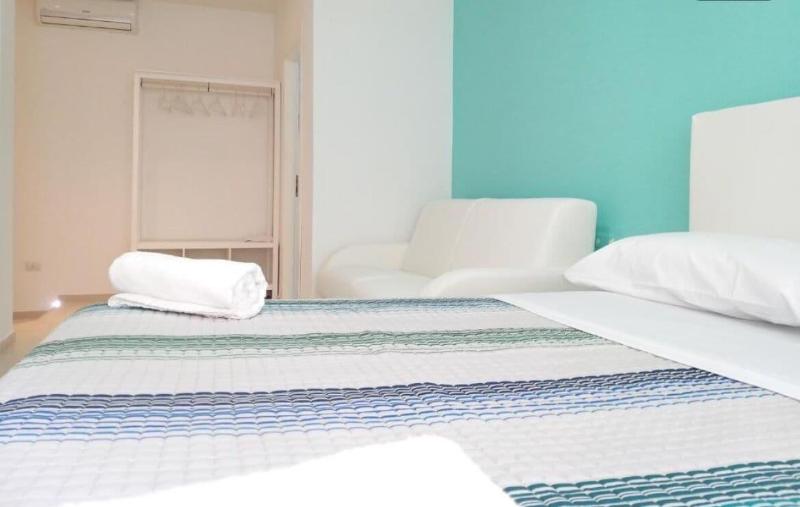 Vomerooms image