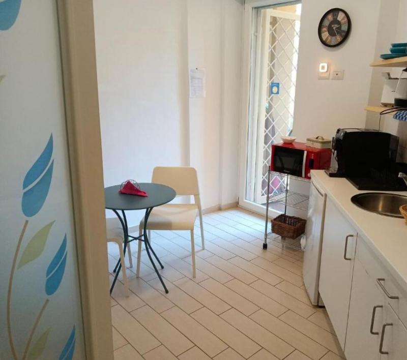 Vomerooms image
