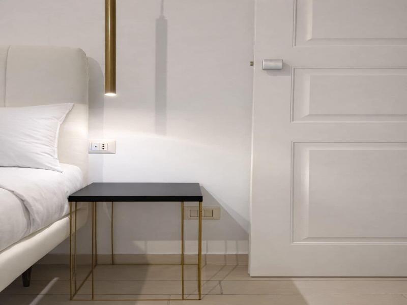 Vomerooms image