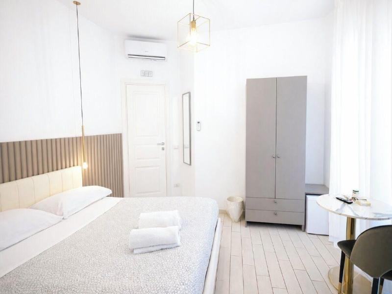 Vomerooms image
