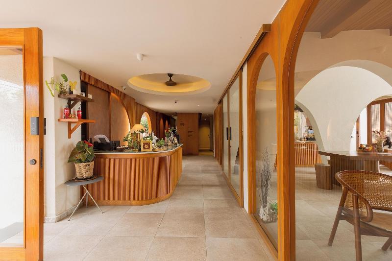 Tasana Bar And Luxury Resort image
