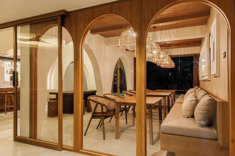 Tasana Bar And Luxury Resort image