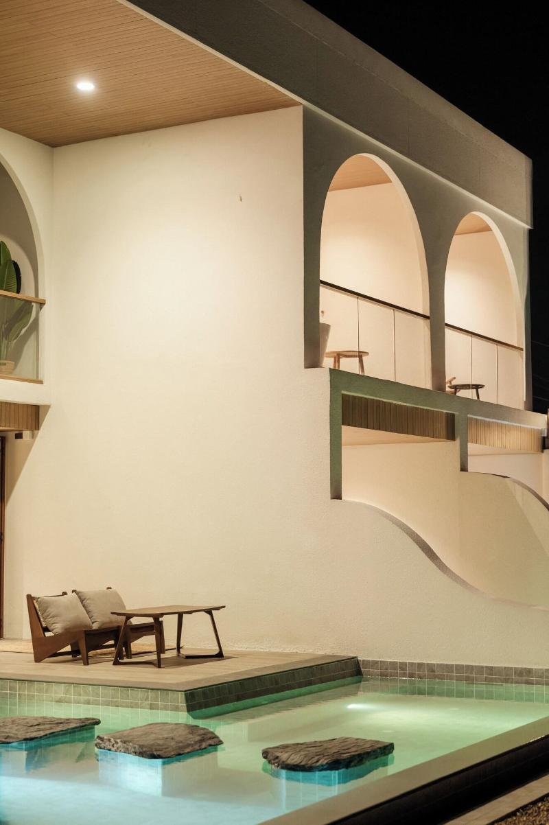 Tasana Bar And Luxury Resort image