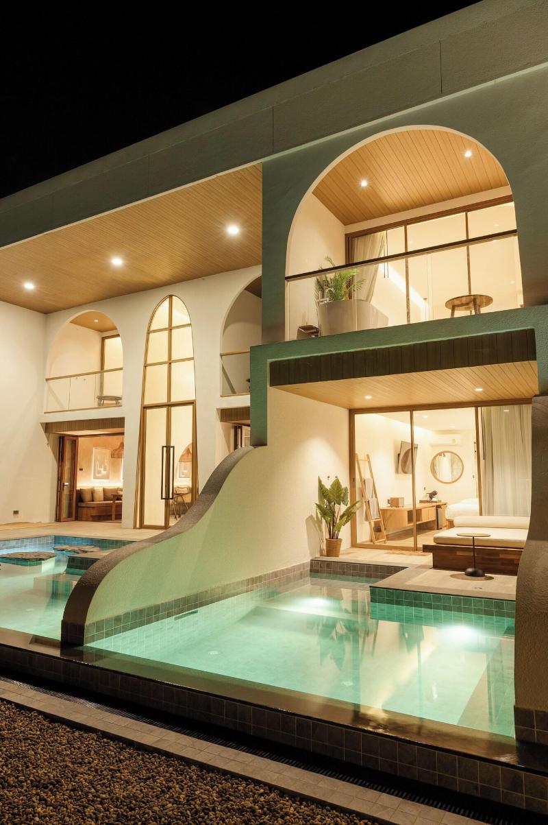 Tasana Bar And Luxury Resort image