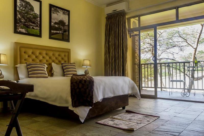 Tiffany S Canyon Lodge image