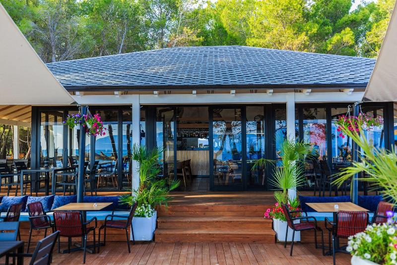 Ecuador Resort image