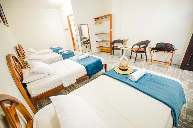 Gardner Hostal image
