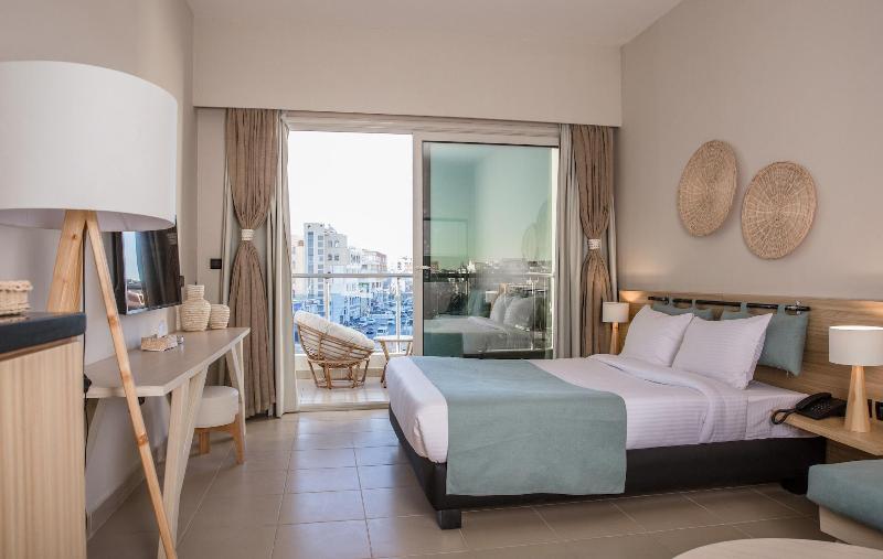 Redcon Suites image