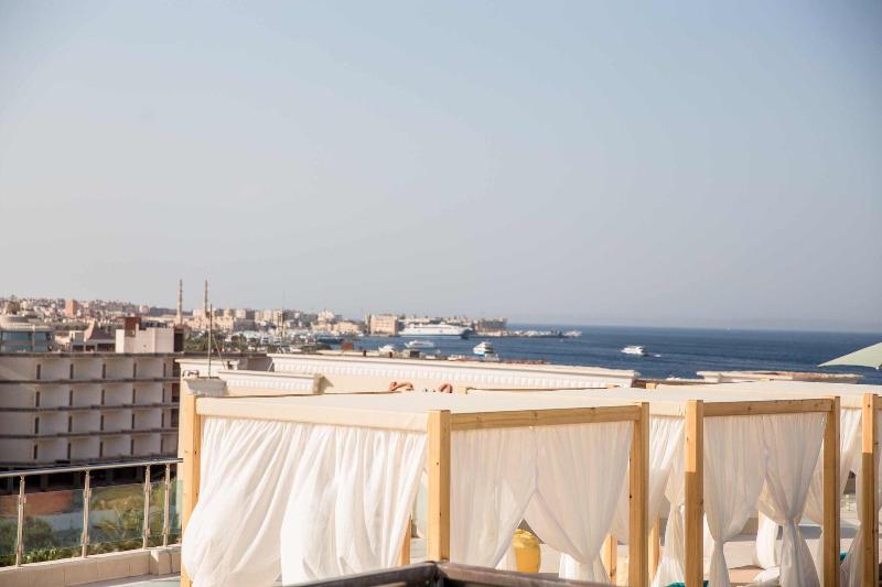 Redcon Suites image