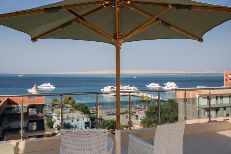Redcon Suites image