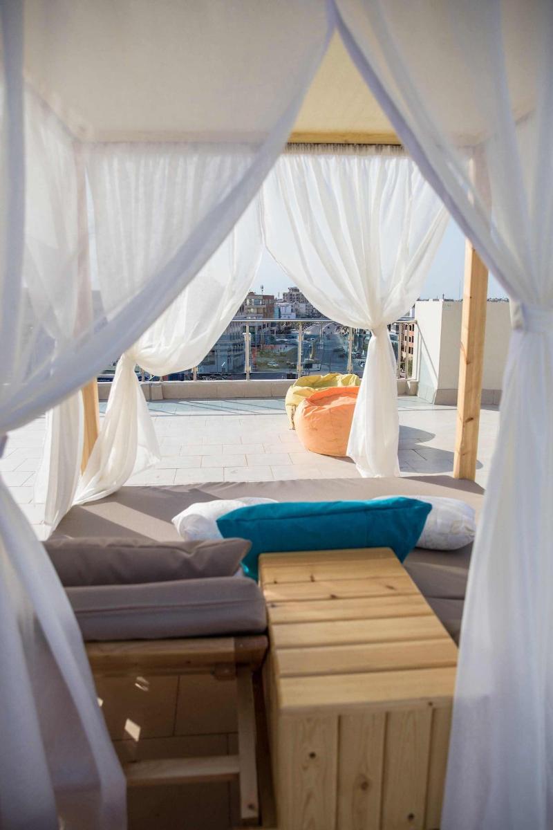 Redcon Suites image
