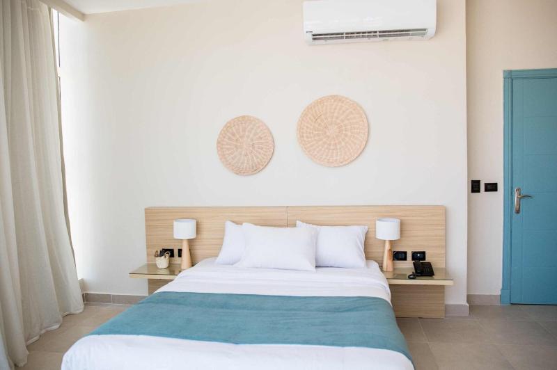 Redcon Suites image