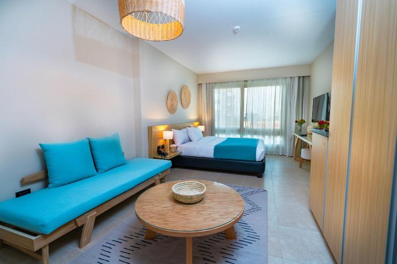 Redcon Suites image