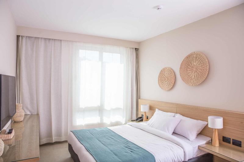 Redcon Suites image