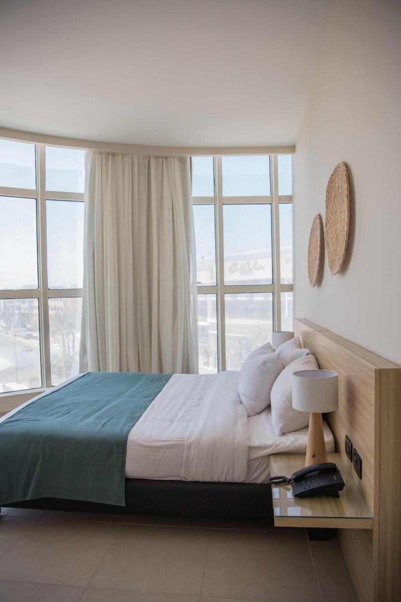 Redcon Suites image