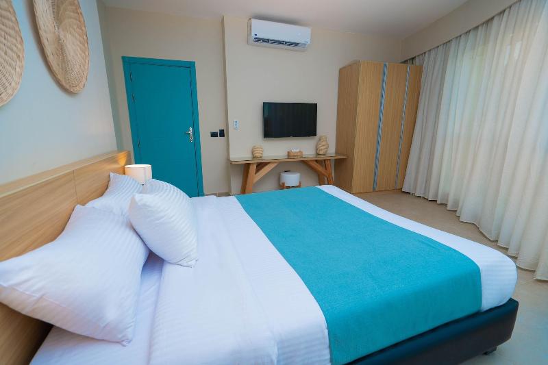 Redcon Suites image