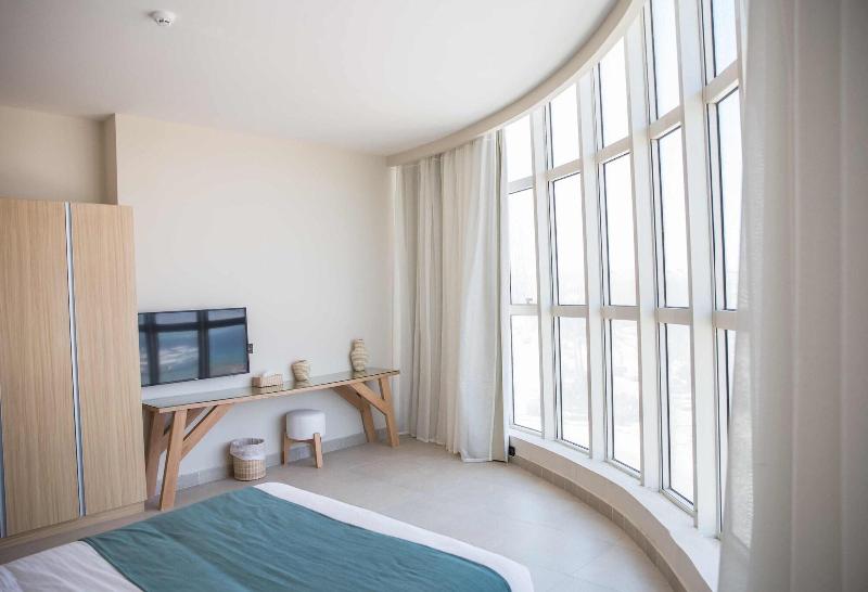 Redcon Suites image