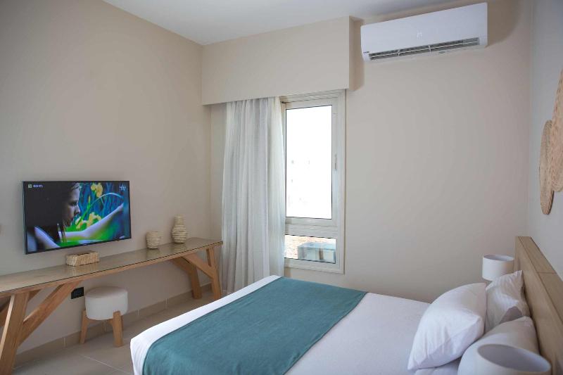 Redcon Suites image