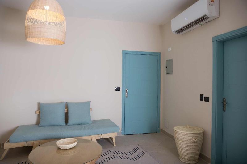 Redcon Suites image