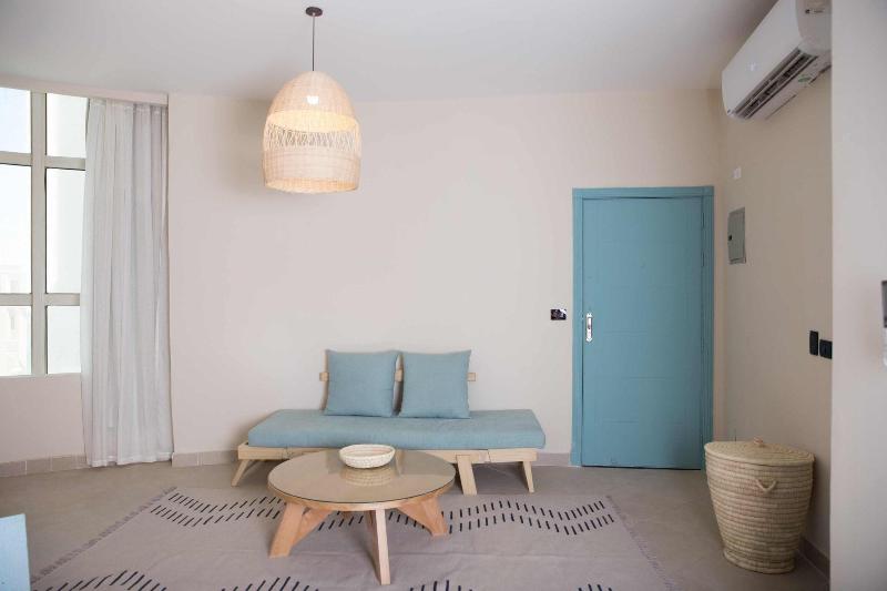 Redcon Suites image