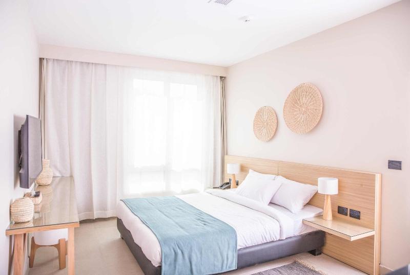 Redcon Suites image