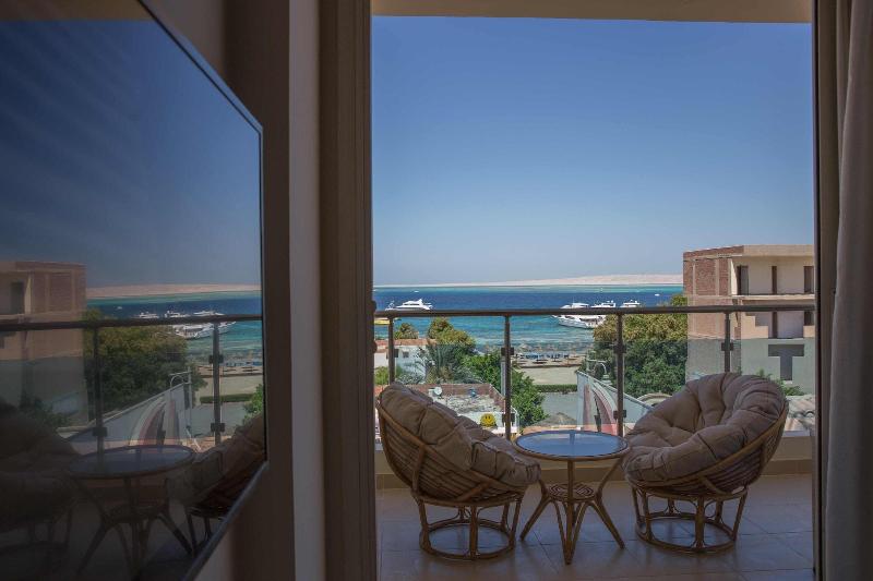 Redcon Suites image