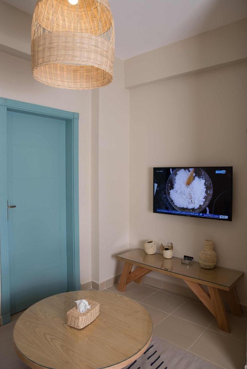 Redcon Suites image