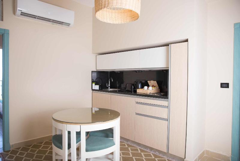 Redcon Suites image