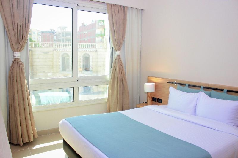 Redcon Suites image