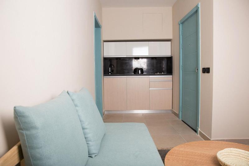 Redcon Suites image