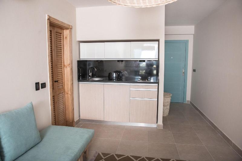 Redcon Suites image
