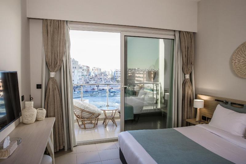 Redcon Suites image
