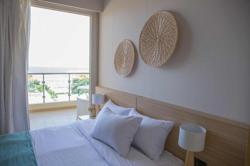 Redcon Suites image