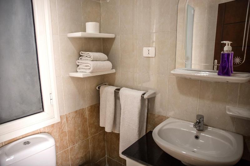Redcon Suites image