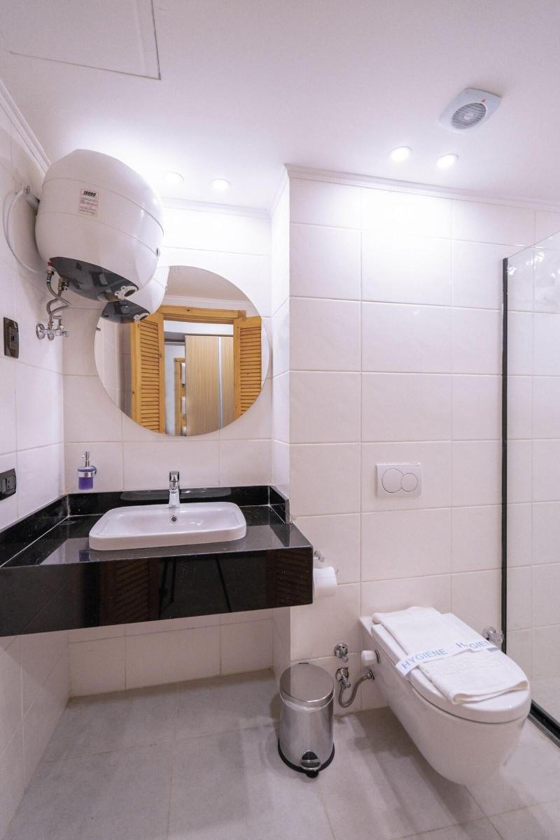Redcon Suites image