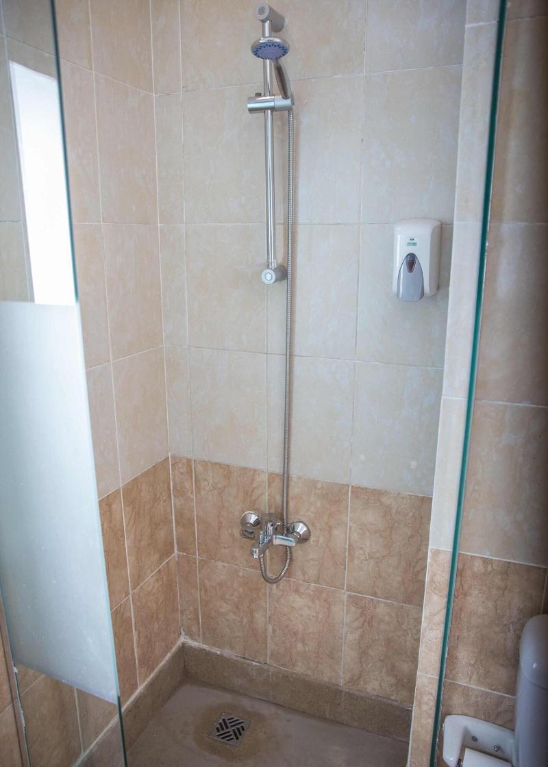 Redcon Suites image