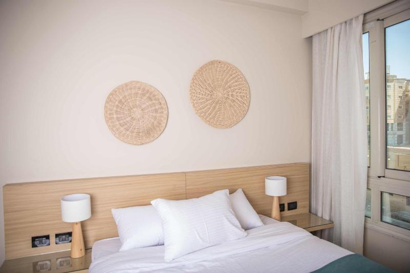 Redcon Suites image