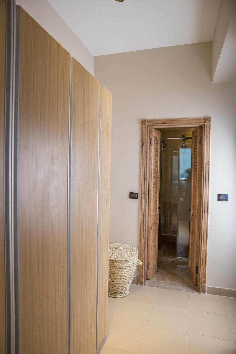Redcon Suites image
