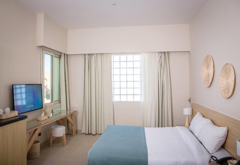 Redcon Suites image