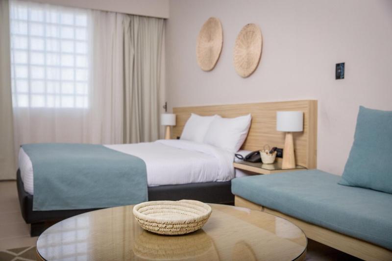 Redcon Suites image
