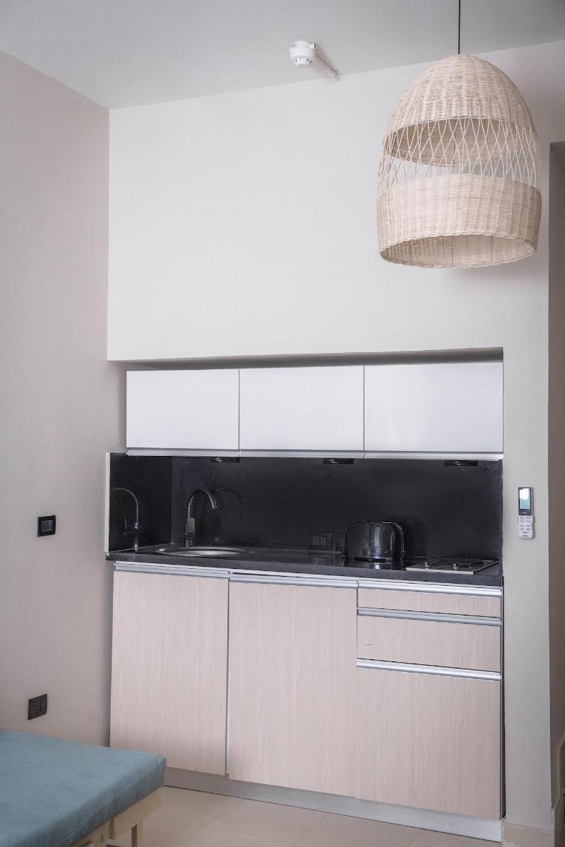 Redcon Suites image