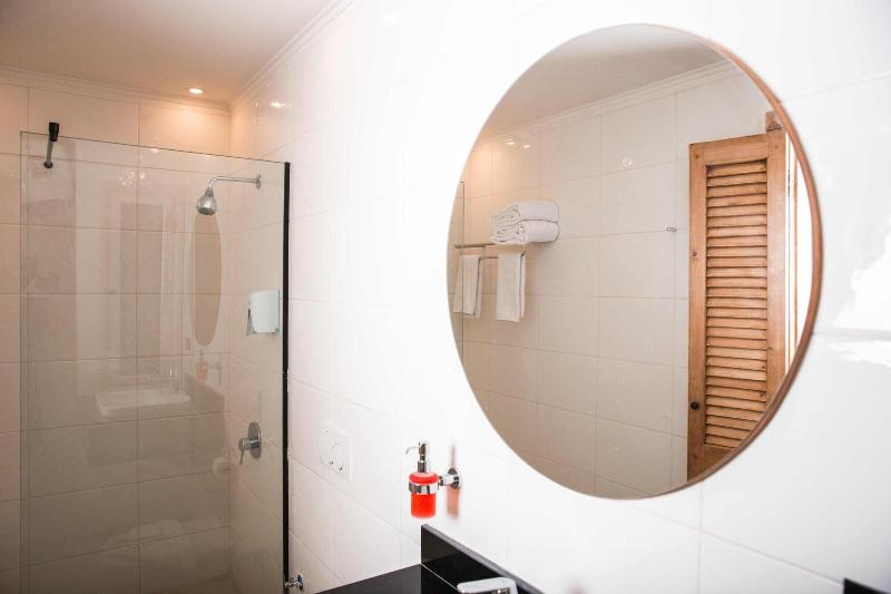 Redcon Suites image