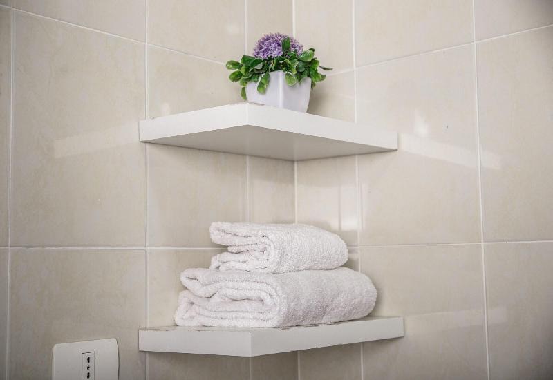 Redcon Suites image