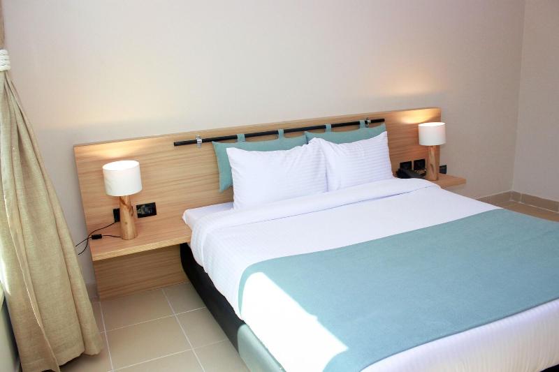 Redcon Suites image