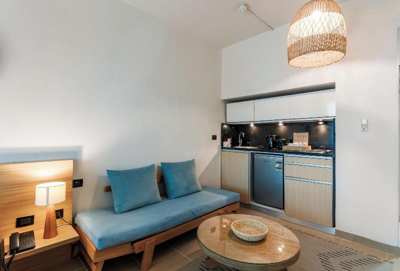 Redcon Suites image