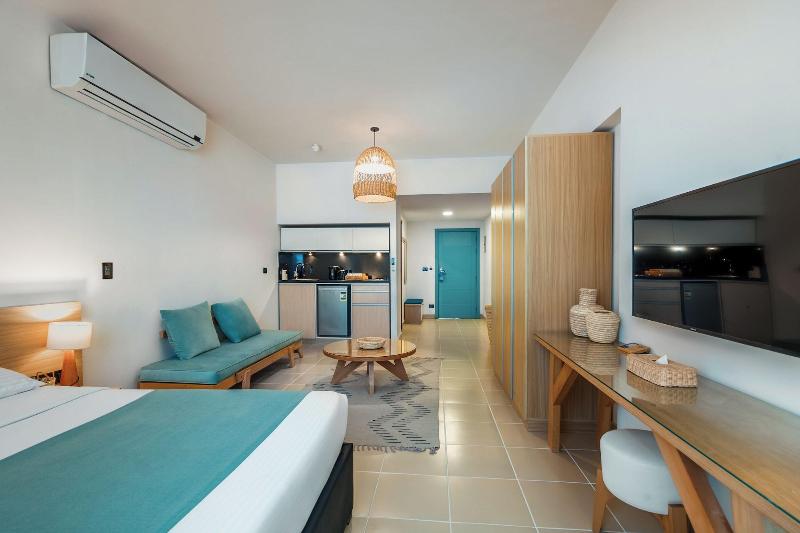 Redcon Suites image
