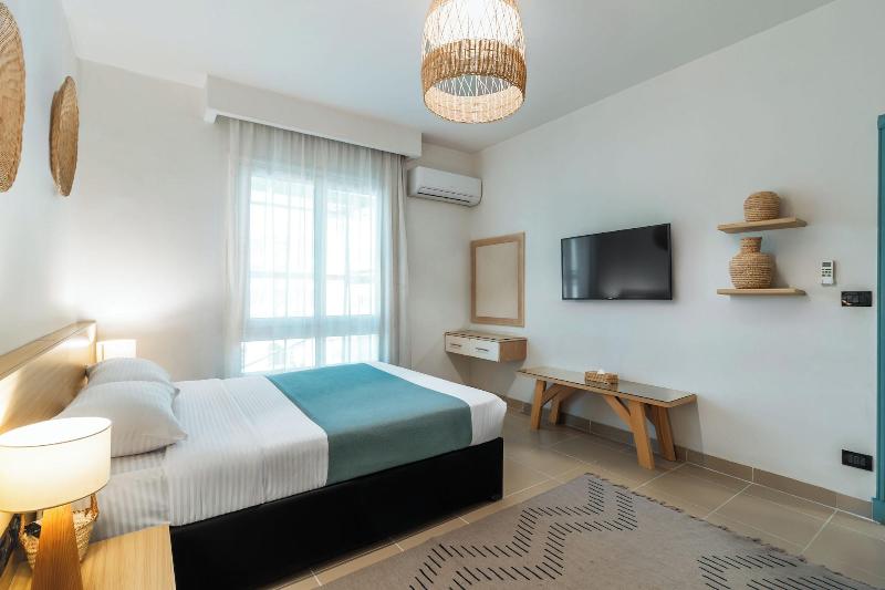 Redcon Suites image