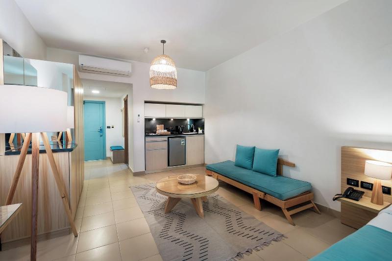 Redcon Suites image