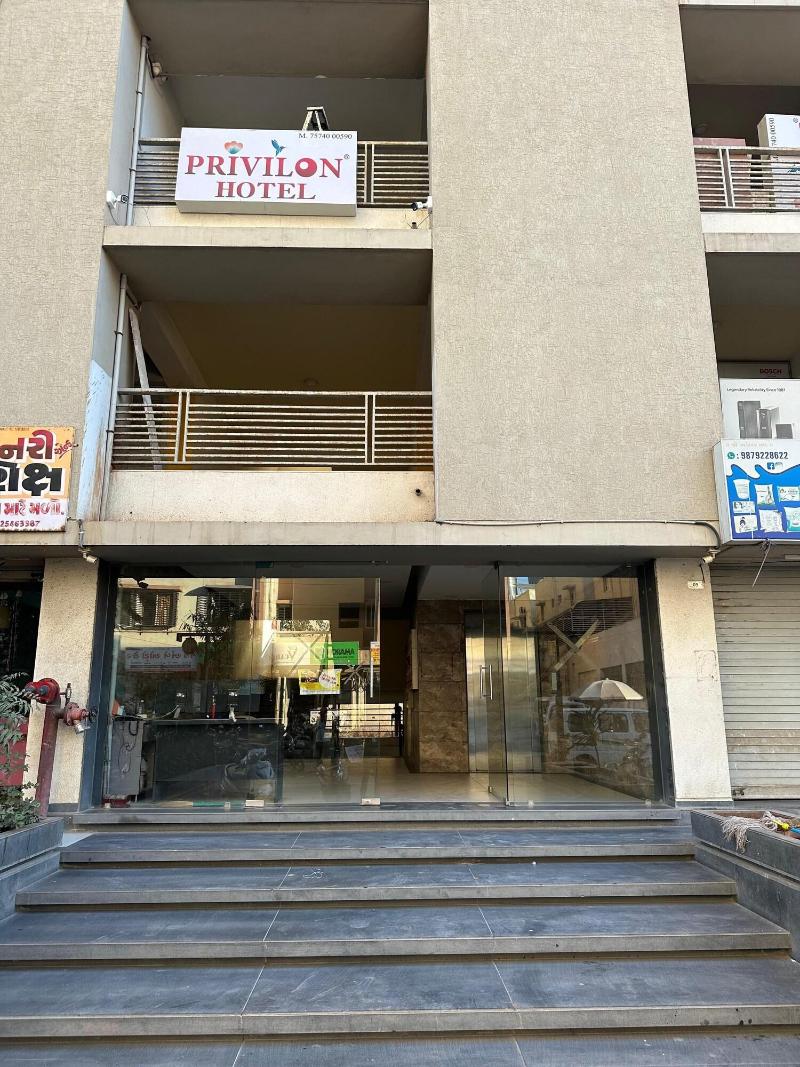 Privilon Hotel Sbr image
