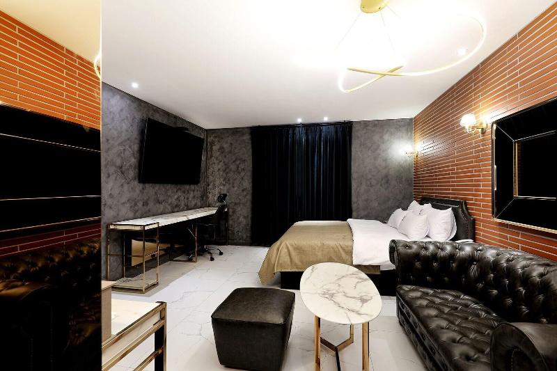 Cielo Hotel image